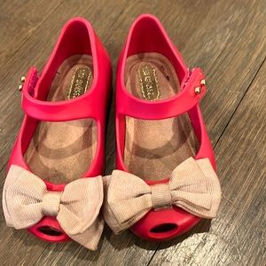 Mini Melissa size 6